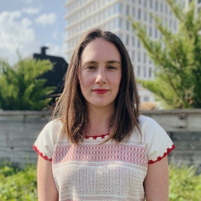 Profile Picture of Julia Lindau (@julialindau) on Twitter