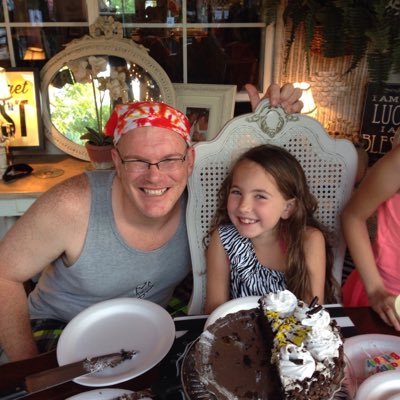 Profile Picture of Phillip Connell (@penorphil) on Twitter