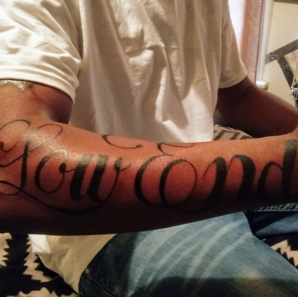 Profile Picture of Doctors Jekyll (@doctorsjekyll) on Poshmark