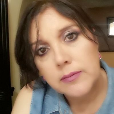 Profile Picture of Shelly Robles (@shelly_robles_s) on Twitter