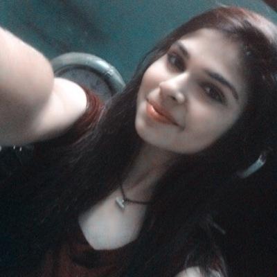 Profile Picture of Asmita Singh (@asmitasingh315) on Twitter