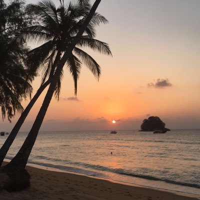 Profile Picture of Timothy Tay (@hueyentay) on Twitter