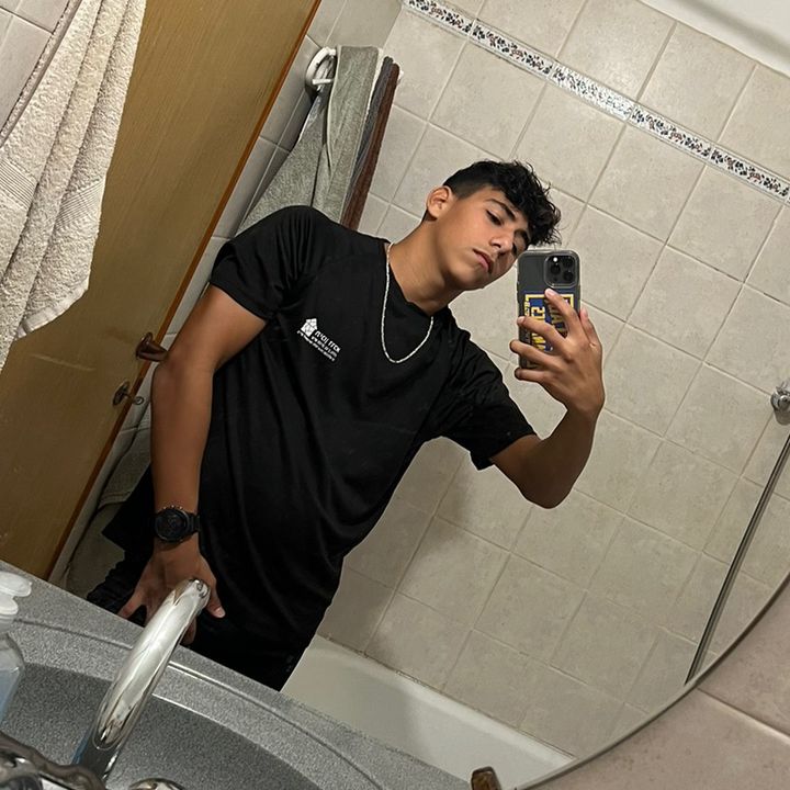 Profile Picture of Michael Rutkowski (@michaelrutkowski1728) on Tiktok