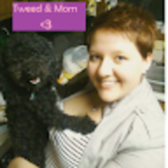 Profile Picture of Brittany Pelfrey (@b_pelfrey) on Poshmark