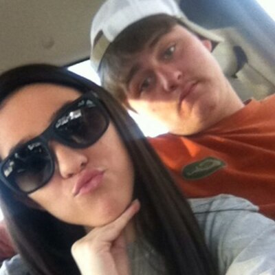 Profile Picture of Chase Barnes (@ChaseBeezy14) on Twitter
