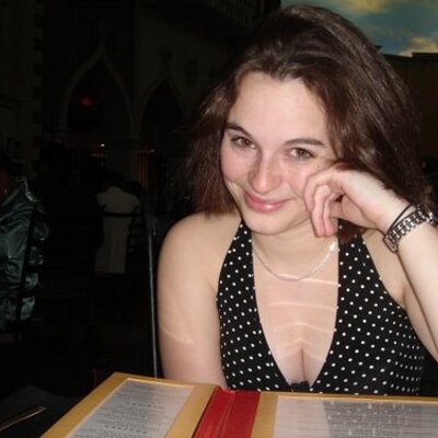 Profile Picture of Erin Matthews (@erinmatthews) on Twitter