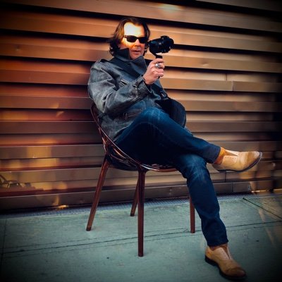 Profile Picture of Christian Dinh (@elvisdinh) on Twitter