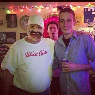 Profile Picture of Kevin Barefoot (@Bearfoot_622) on Twitter