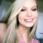 Profile Picture of caroline ☻ (@caroline.enoch) on Instagram