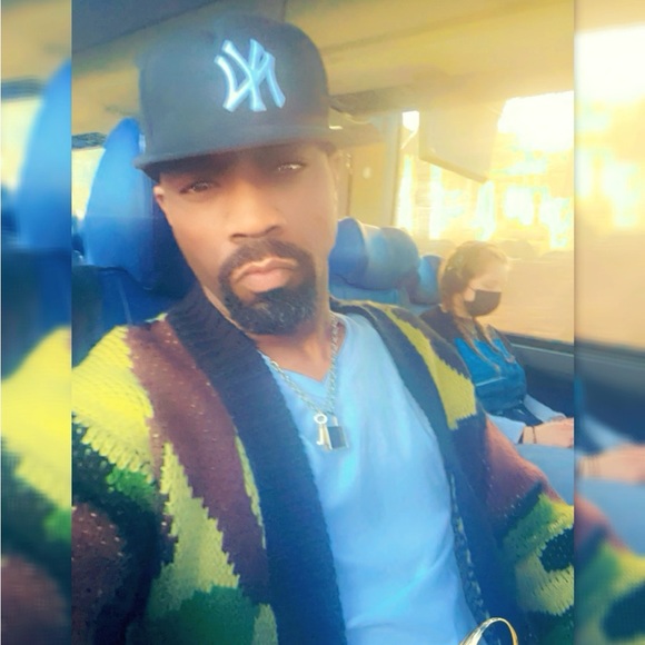 Profile Picture of Daniel Britt (@loise76) on Poshmark
