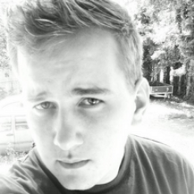 Profile Picture of Chris Berndt (@sing_chris) on Twitter