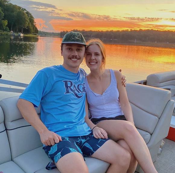 Profile Picture of Sarah Siebels (@sarahsiebels) on Poshmark