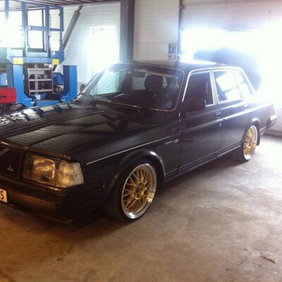 Profile Picture of Christopher Schau (@chrishpi46) on Twitter