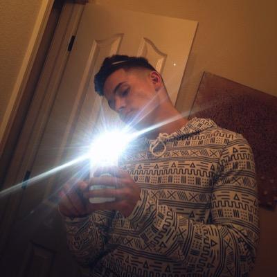 Profile Picture of Rudy Serna (@rudyisaiahserna) on Twitter