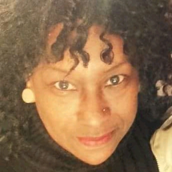Profile Picture of Marjorie Johnson (@magicjgirl) on Poshmark