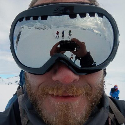 Profile Picture of Evan Miles (@Miles_of_Ice) on Twitter