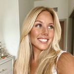 Profile Picture of Taylor Robinson (@taylorrobiinson) on Instagram