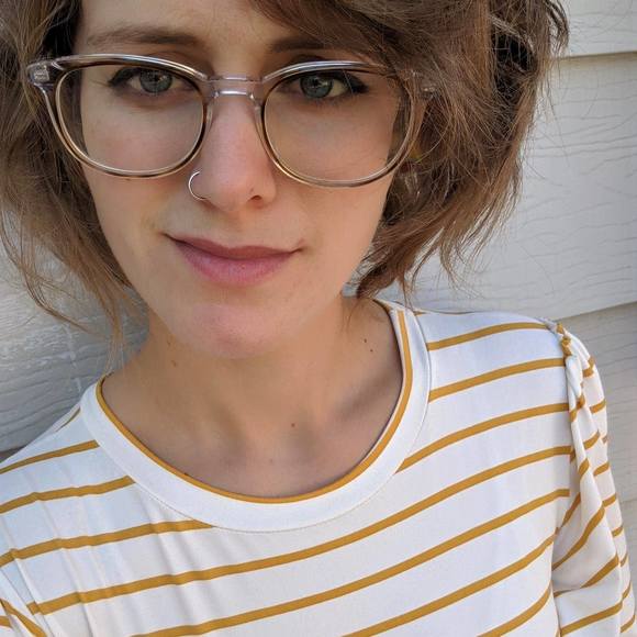 Profile Picture of Madeleine Bezanson (@bezansonme) on Poshmark