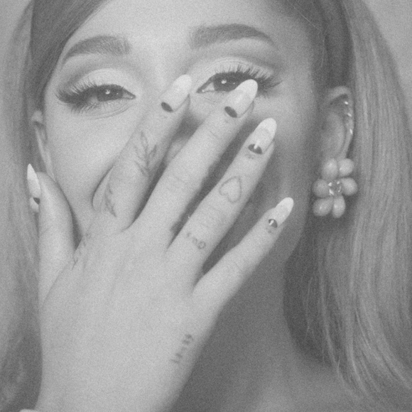 Profile Picture of Chadyn Noel (@ph3vr) on Poshmark