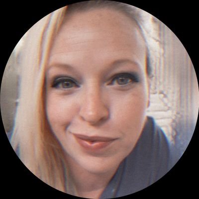 Profile Picture of Baked👻BettyCrocker (@CLyK76) on Twitter