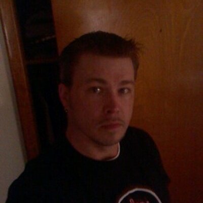 Profile Picture of Larry Spencer (@BrokeHeartSoul) on Twitter