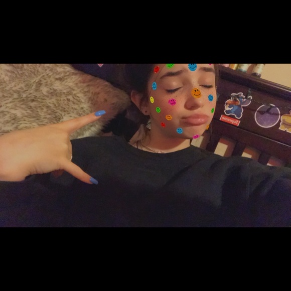 Profile Picture of Lauren Hardester (@lauren200766) on Poshmark