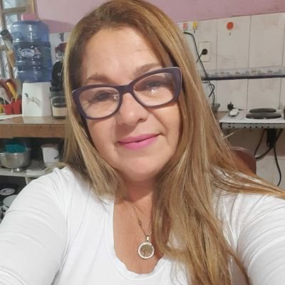 Dalila Avalos - Twitter Profile Picture of Dalila Avalos (@Helga38960806) on Twitter