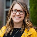 Profile Picture of Alex Panas (@xandra.pan) on Instagram