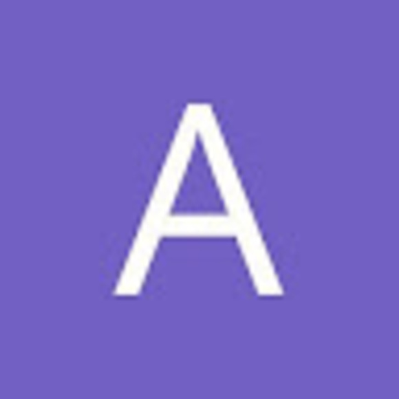 Profile Picture of Alisha Hebert (@thrifty_raven) on Poshmark