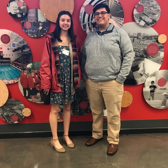 Profile Picture of David Jimenez (@daveiscool12) on Poshmark