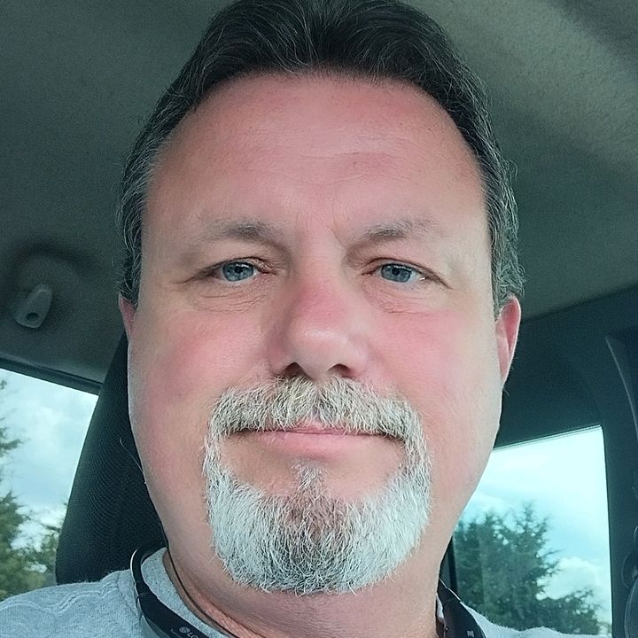 Profile Picture of John Standifer425 (@johnstandifer621) on Tiktok