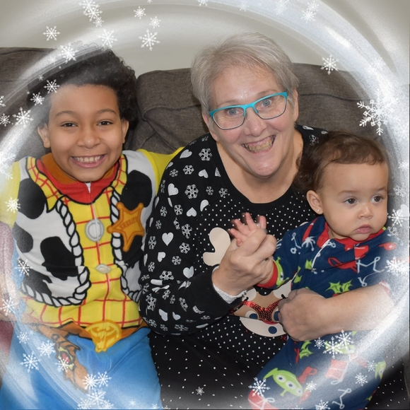 Profile Picture of Kathleen Vaslet (@kathleen2516) on Poshmark