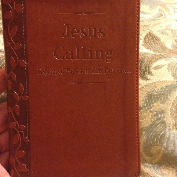 Profile Picture of Pam Peschel (@peschel) on Poshmark