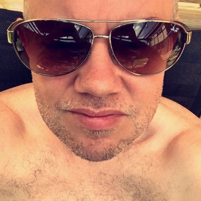 Profile Picture of ɐdɐɯ ʍ ɐɹnoʇʇ (@adamarnott78) on Twitter