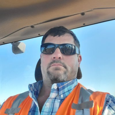 Profile Picture of Michael Scannell (@michaelscanne10) on Twitter