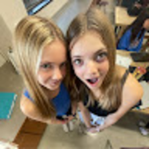 Profile Picture of Matthew Weiby (@matthewweiby) on Poshmark