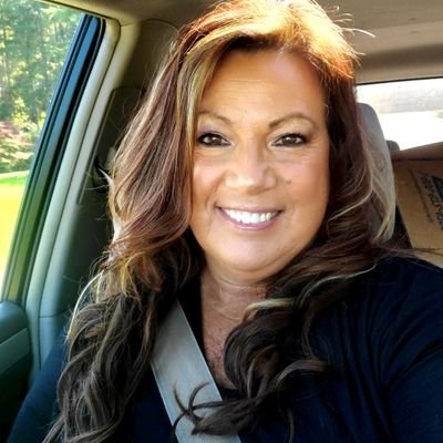 Profile Picture of Teresa Martin (@tsmartin7) on Twitter