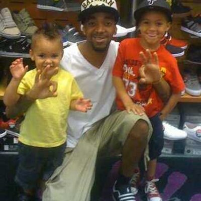 Profile Picture of Jeffrey Whiteside (@jazzy_Jeff1520) on Twitter