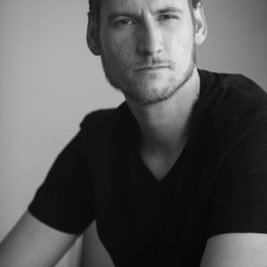 Profile Picture of Aaron Larson (@PapaDot) on Twitter