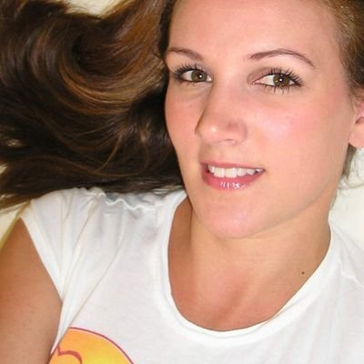 Profile Picture of Emma Scott (@EmmaScott) on Twitter