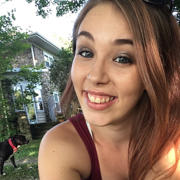 Profile Picture of Alexandria Cornell (@ajrovinsky) on Poshmark