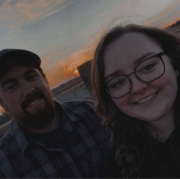 Profile Picture of Kris Tolzmann (@kristolzmann) on Poshmark