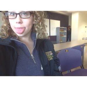 Profile Picture of Kylee Rose (@kyeeerosee) on Myspace