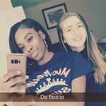 Profile Picture of Dymond&Michelle (@bestie__gang) on Instagram