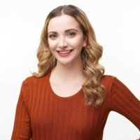 Profile Picture of Stephanie Tomaszewski (@StephHeartsSci) on Twitter