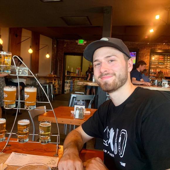 Profile Picture of Patrick Humann (@patpat1313) on Poshmark