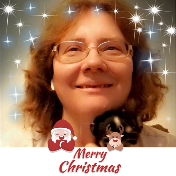 Profile Picture of Carla Laird (@crlaird) on Poshmark