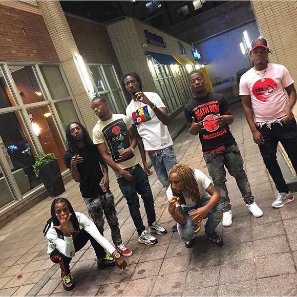 Profile Picture of Ladelle Carpenter (@cw58203) on Poshmark