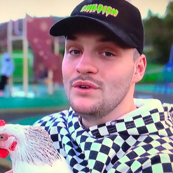 Profile Picture of Dane Andersen (@dane_andersen) on Poshmark