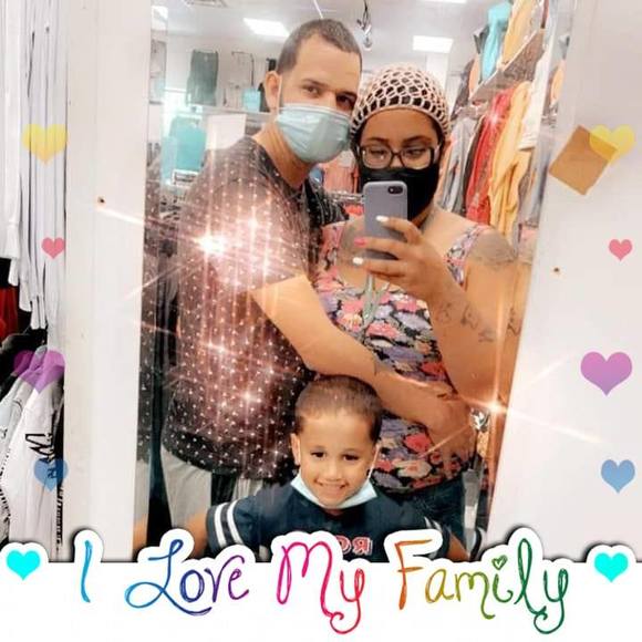 Profile Picture of Carlos Santos (@carlossantos489) on Poshmark